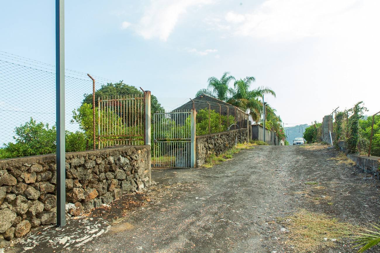 Giardino - Rustico via Carini
 
s/n, Acireale - foto 3