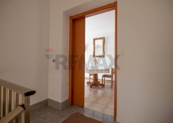 Hall / corridoio - Semi-detached house Grammichele - photo 17