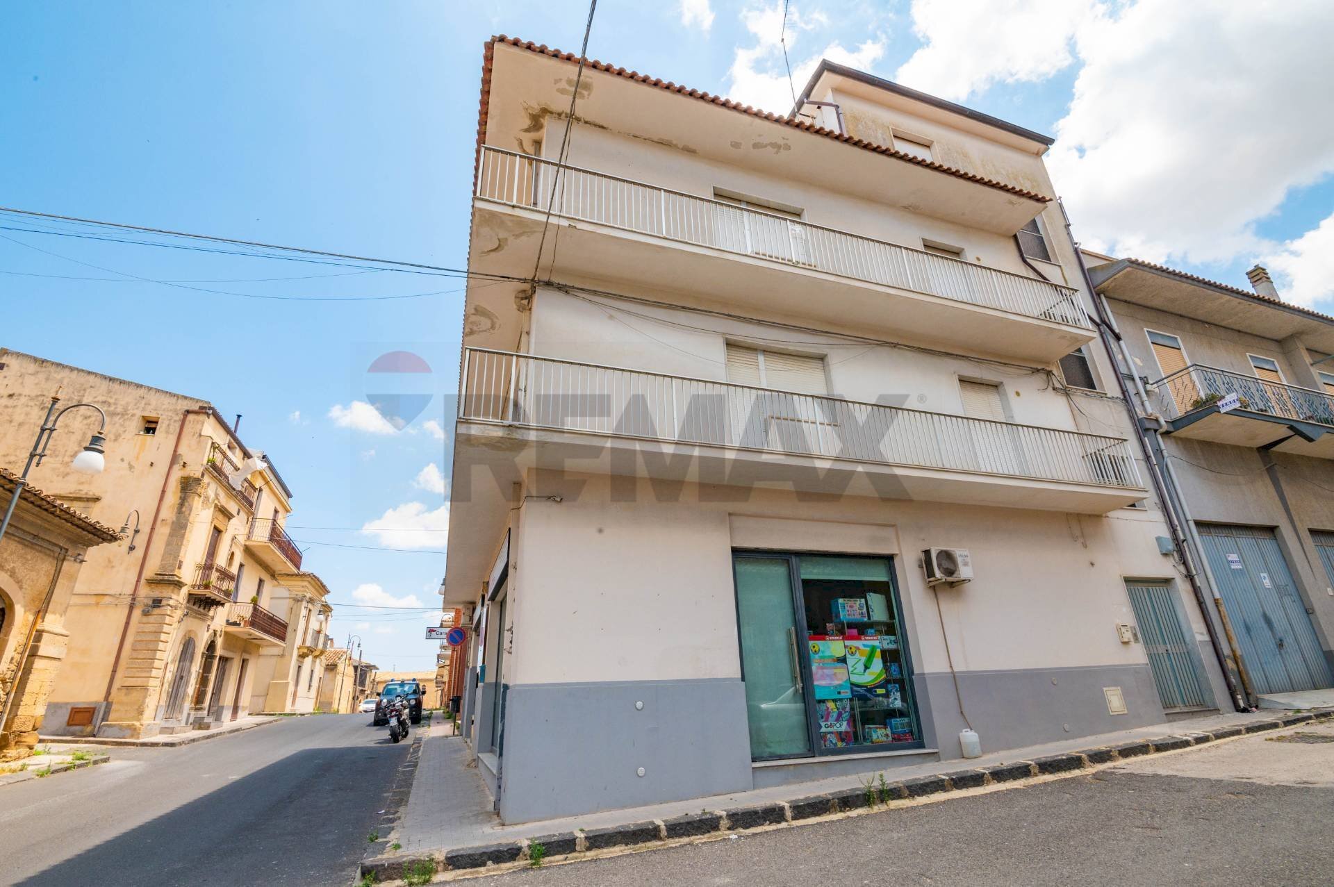 Edificio all\'aperto - Appartamento via Marte
 
12, Grammichele - foto 3