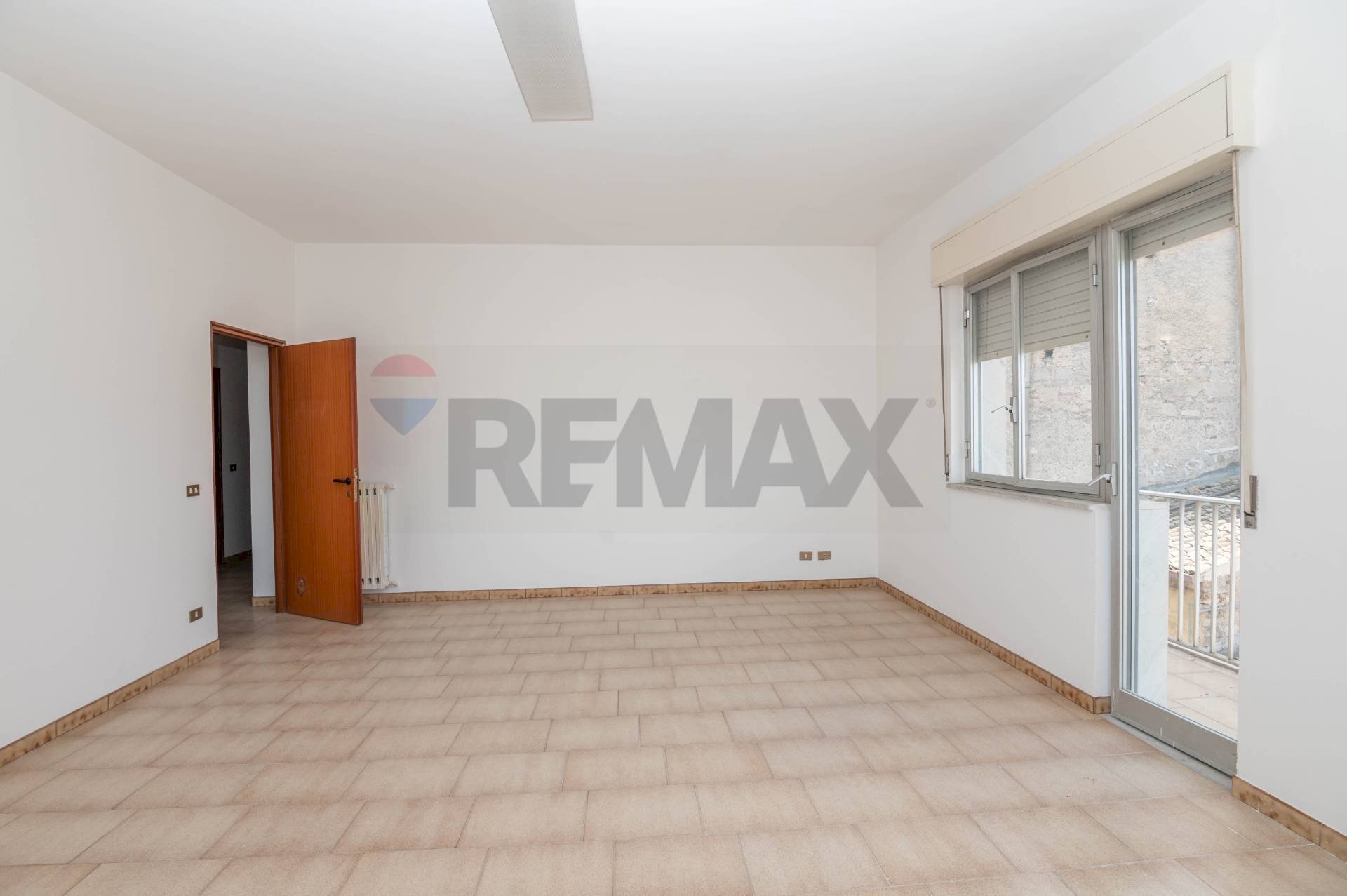 Stanza vuota - Casa indipendente Via Marte
12, Grammichele - foto 3