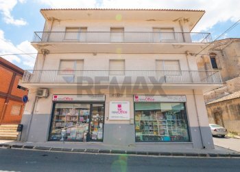 Edificio all\'aperto - Casa indipendente Via  Marte
 
12, Grammichele - foto 2