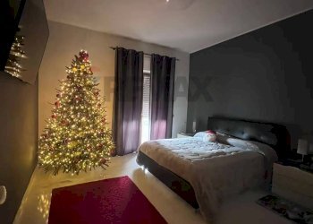 Camera / camera da letto - Quadrilocale Via del Bosco
 
212, Mascalucia - foto 1