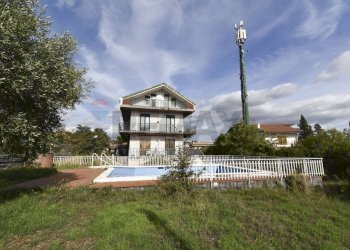 Casa all\'aperto - Quadrilocale Via del Bosco
 
212, Mascalucia - foto 1