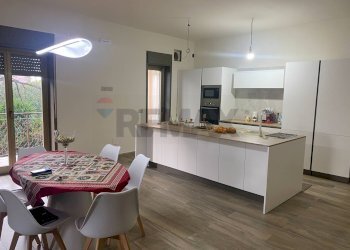 Cucina - Quadrilocale viale tirreno
 
15, Catania - foto 6