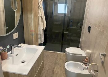 Bagno - Quadrilocale viale tirreno
 
15, Catania - foto 7