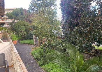 Giardino - Quadrilocale viale tirreno
 
15, Catania - foto 22