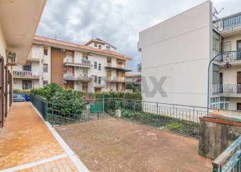 Edificio all\'aperto - Casa indipendente Via Santa Maria la Stella
 
99, Aci Sant'Antonio - foto 19