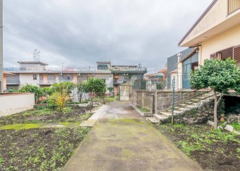 Giardino - Casa indipendente Via Santa Maria la Stella
 
99, Aci Sant'Antonio - foto 24