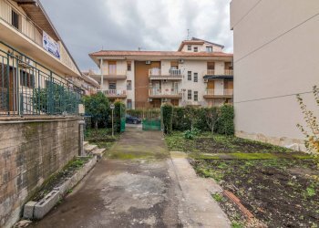 Edificio all\'aperto - Casa indipendente Via Santa Maria la Stella
 
99, Aci Sant'Antonio - foto 26