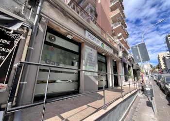 Edificio all\'aperto - Locale Commerciale via caronda
 
385, Catania - foto 13