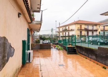 Terrazza - Negozio VIA ALCIDE DE GASPARI
 
1, Zafferana Etnea - foto 4