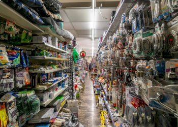 Dispensa di stoccaggio - Negozio VIA ALCIDE DE GASPARI
 
1, Zafferana Etnea - foto 7