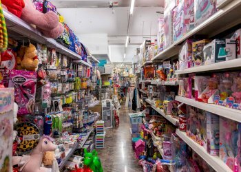 Dispensa di stoccaggio - Negozio VIA ALCIDE DE GASPARI
 
1, Zafferana Etnea - foto 9