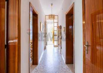 Hall / corridoio - Villa CONTRADA PIANO CANNATA
 
snc, Piazza Armerina - foto 8