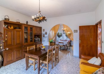 Sala da pranzo - Villa CONTRADA PIANO CANNATA
 
snc, Piazza Armerina - foto 21