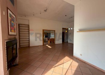 Stanza vuota - Villa Valcorrente
s.n., Motta Sant'Anastasia - foto 6