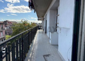 Balcone - Quadrilocale Via Suor Anna Cantalupo
 
25, Catania - foto 12