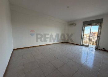 Stanza vuota - Quadrilocale Via Suor Anna Cantalupo
 
25, Catania - foto 13