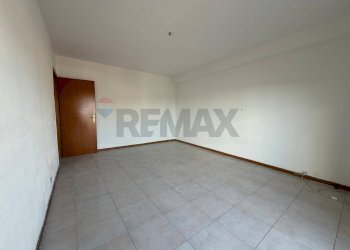 Stanza vuota - Quadrilocale Via Suor Anna Cantalupo
 
25, Catania - foto 14