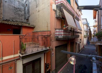 Edificio all\'aperto - Appartamento Via Francesco Crispi
 
6/8, Adrano - foto 7