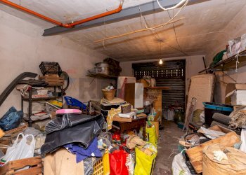 Dispensa di stoccaggio - Appartamento Via Francesco Crispi
 
6/8, Adrano - foto 27