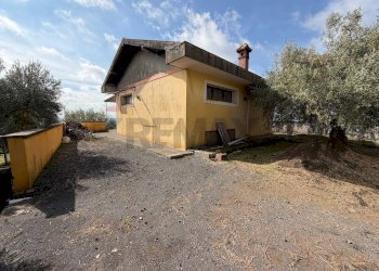 Casa all\'aperto - Casa indipendente CONTRADA RUBINO
 
sn, Belpasso - foto 1