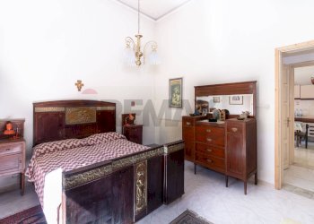 Camera / camera da letto - Casa indipendente via Vittorio Emanuele III
 
307, 309, Belpasso - foto 16