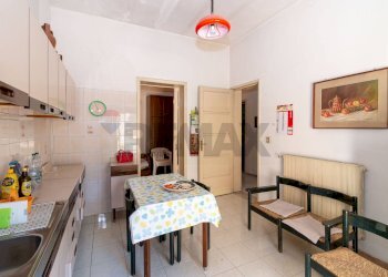 Cucina - Casa indipendente via Vittorio Emanuele III
 
307, 309, Belpasso - foto 24