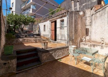 Terrazza - Casa indipendente via Vittorio Emanuele III
 
307, 309, Belpasso - foto 25