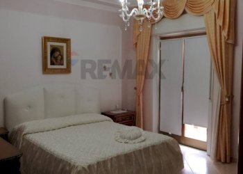 Camera / camera da letto - Quadrilocale via Francesco Crispi
 
83, Belpasso - foto 13