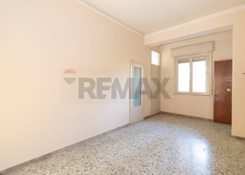 Stanza vuota - Appartamento VIA Giuseppe Sciuti
 
15, Acireale - foto 6