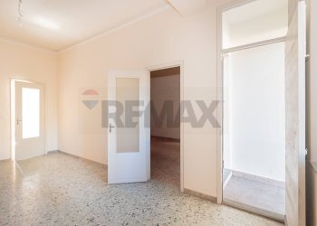 Stanza vuota - Appartamento VIA Giuseppe Sciuti
 
15, Acireale - foto 7