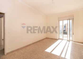 Stanza vuota - Appartamento VIA Giuseppe Sciuti
 
15, Acireale - foto 19