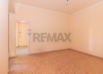 Stanza vuota - Appartamento VIA Giuseppe Sciuti
 
15, Acireale - foto 34