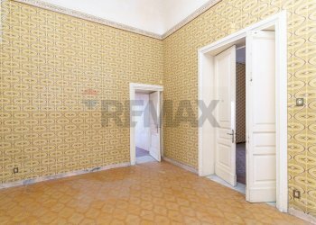 Stanza vuota - Casa indipendente Via Umberto
 
28, Biancavilla - foto 12