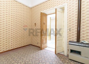 Stanza vuota - Casa indipendente Via Umberto
 
28, Biancavilla - foto 20