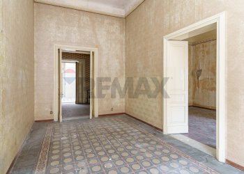 Stanza vuota - Casa indipendente Via Umberto
 
28, Biancavilla - foto 25