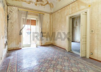 Stanza vuota - Casa indipendente Via Umberto
 
28, Biancavilla - foto 28