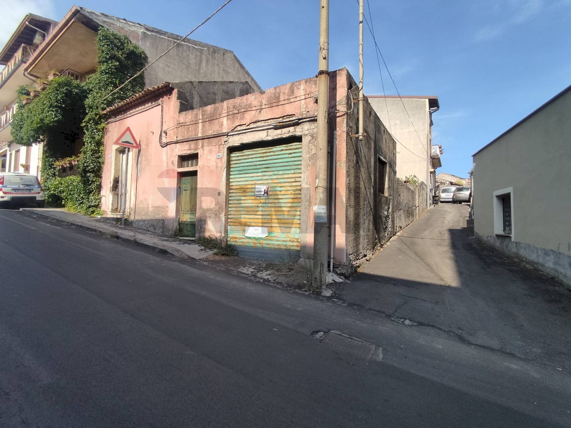 Edificio all\'aperto - Independent house VIA REGINA ELENA
 
100, Belpasso - photo 1