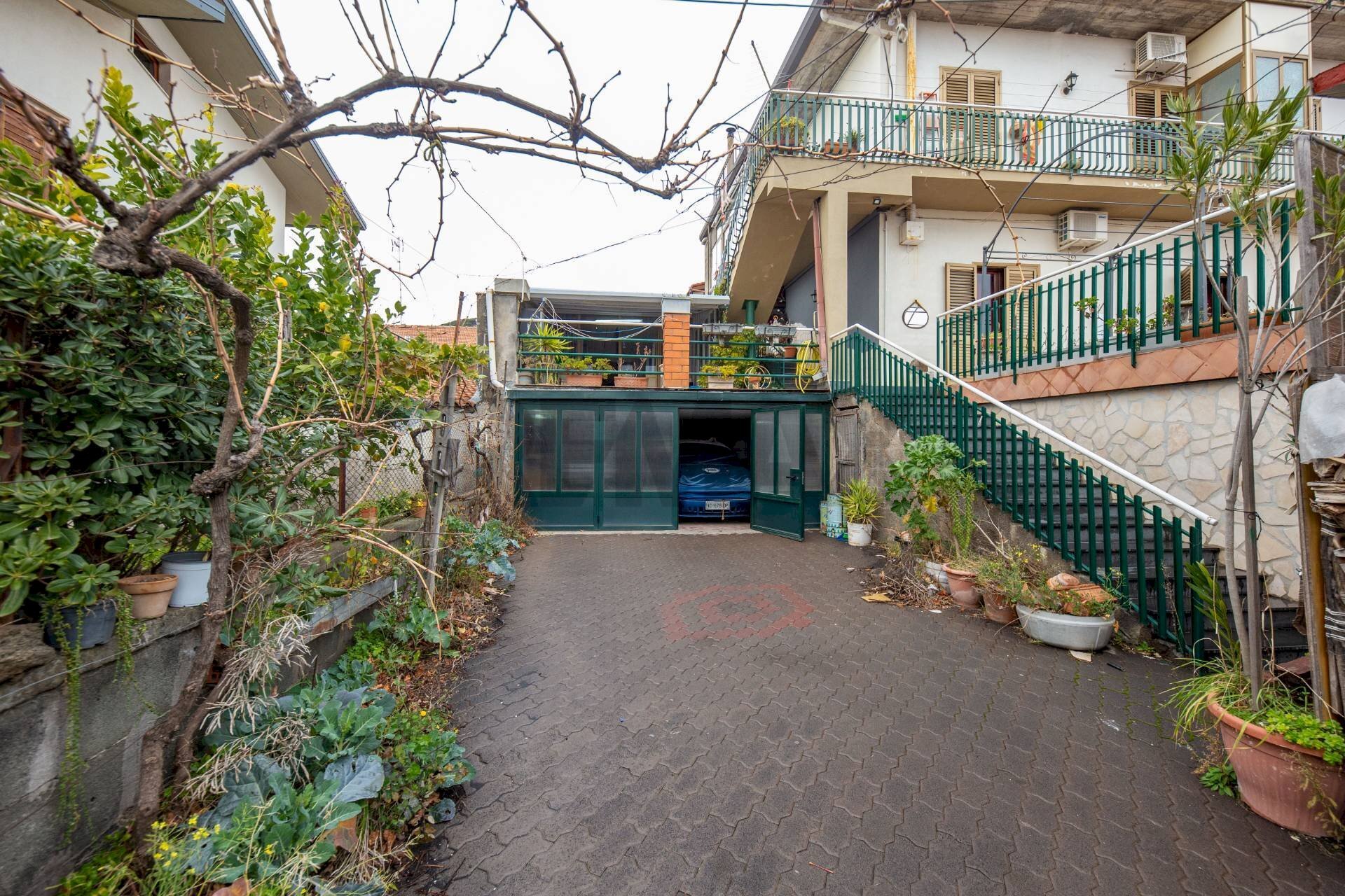 Terrazza - Appartamento via Lombardia
 
26, Nicolosi - foto 1