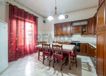 Cucina - Appartamento via Lombardia
 
26, Nicolosi - foto 15