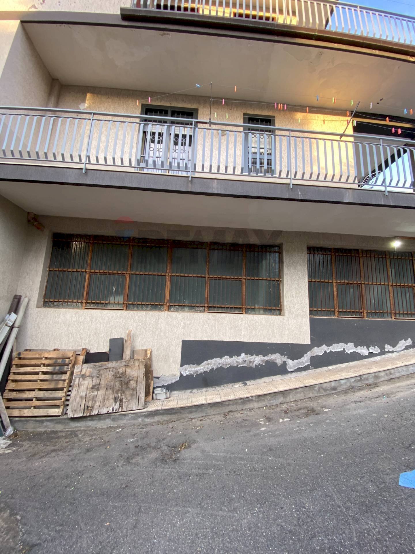 Edificio all\'aperto - Box marchese di casalotto
54, Aci Sant'Antonio - foto 3