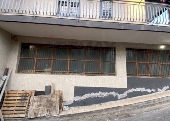 Edificio all\'aperto - Box marchese di casalotto
 
54, Aci Sant'Antonio - foto 3