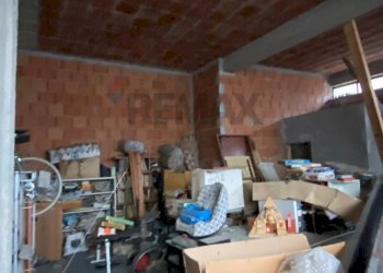 Dispensa di stoccaggio - Box marchese di casalotto
 
54, Aci Sant'Antonio - foto 10