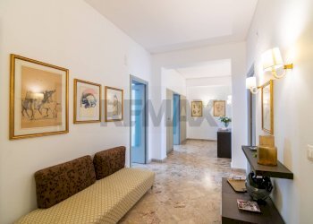 Soggiorno - Appartamento Via Gabriele D'annunzio
220, Catania - foto 2