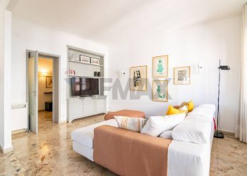 Soggiorno - Appartamento Via Gabriele D'annunzio
220, Catania - foto 8