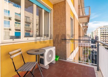 Balcone - Appartamento Via Gabriele D'annunzio
220, Catania - foto 16