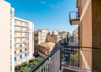 Balcone - Appartamento Via Gabriele D'annunzio
220, Catania - foto 19