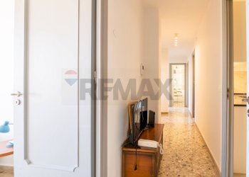 Hall / corridoio - Appartamento Via Gabriele D'annunzio
220, Catania - foto 20