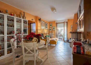 Sala da pranzo - Appartamento Aldo Moro
 
16, Castelplanio - foto 2